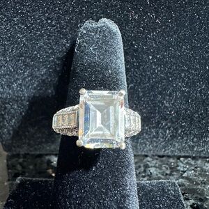 Vintage Design Emerald Cut Ring